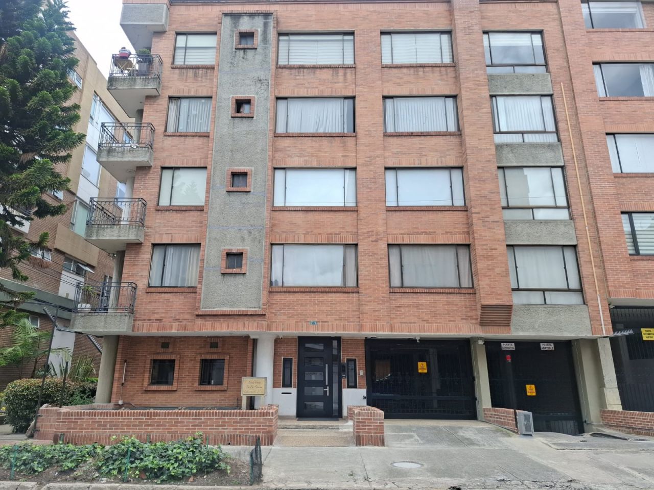 Apartamento en venta Cundinamarca Bogotá El Batan - Edif Batan 64 m2 Habitaciones 2 Baños 2 Garajes 1 Precio $399000000