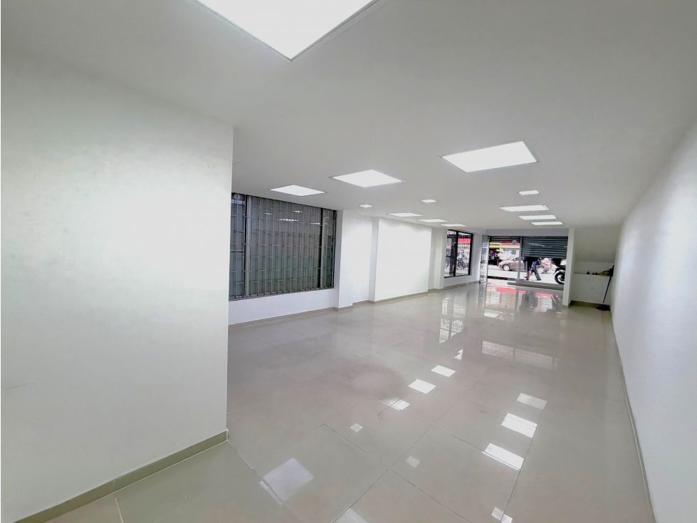 Local en arriendo Cundinamarca Bogotá Chapinero Central 122 m2 Habitaciones 0 Baños 2 Garajes 0 Precio $10000000