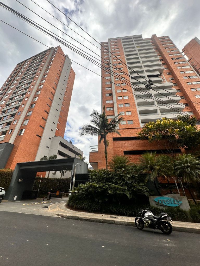Apartamento en arriendo Antioquia Sabaneta Tres Esquinas 109 m2 Habitaciones 2 Baños 2 Garajes 1 Precio $4500000