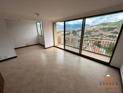 Apartamento en arriendo Antioquia Medellín Loma De Los Bernal 70 m2 Habitaciones 2 Baños 2 Garajes 1 Precio $2900000
