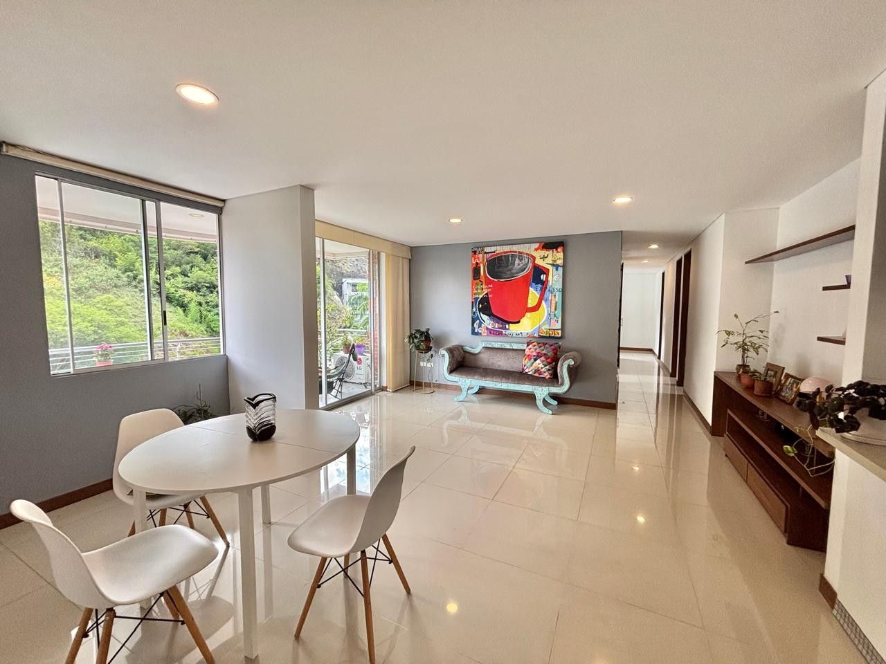 Apartamento en arriendo Valle Del Cauca Cali Normandía 115 m2 Habitaciones 3 Baños 2 Garajes 2 Precio $4000000