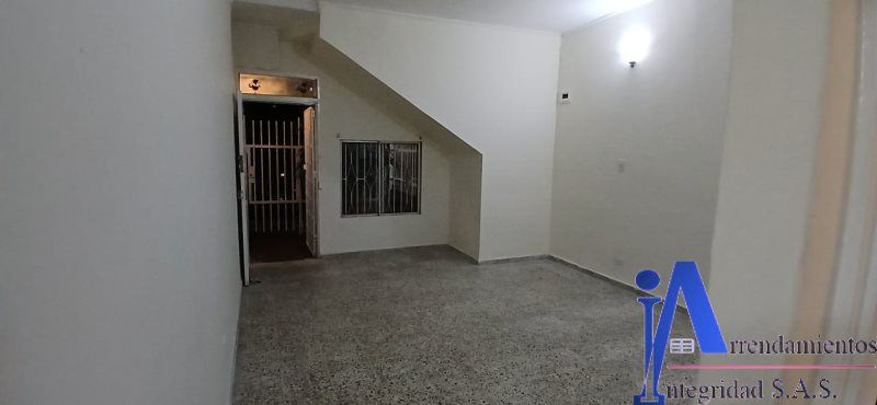 Casa en arriendo Antioquia Medellín Santa Lucia 100 m2 Habitaciones 3 Baños 2 Garajes 0 Precio $2100000