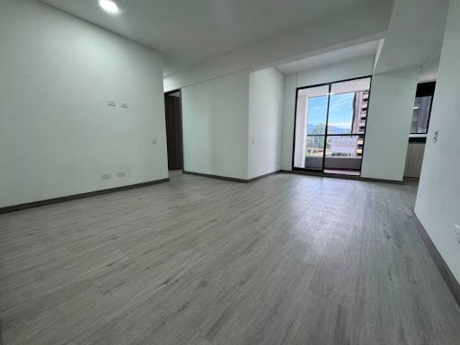 Apartamento en arriendo Antioquia Medellín Asomadera No2 76 m2 Habitaciones 3 Baños 2 Garajes 1 Precio $4200000
