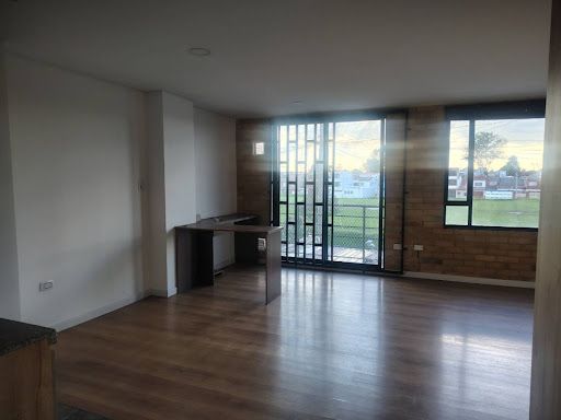 Apartaestudio en arriendo Cundinamarca Bogotá Florida Blanca 37 m2 Habitaciones 1 Baños 1 Garajes 1 Precio $1200000