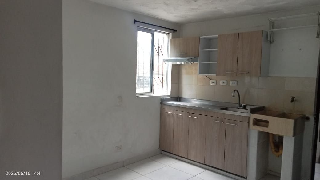 Apartaestudio en arriendo Antioquia Medellín Bosques De San Pablo 15 m2 Habitaciones 1 Baños 1 Garajes 0 Precio $1000000