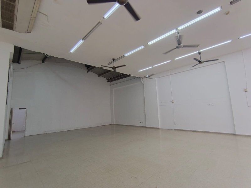 Bodega en arriendo Antioquia Itagüí Centro 200 m2 Habitaciones 0 Baños 2 Garajes 0 Precio $5200000