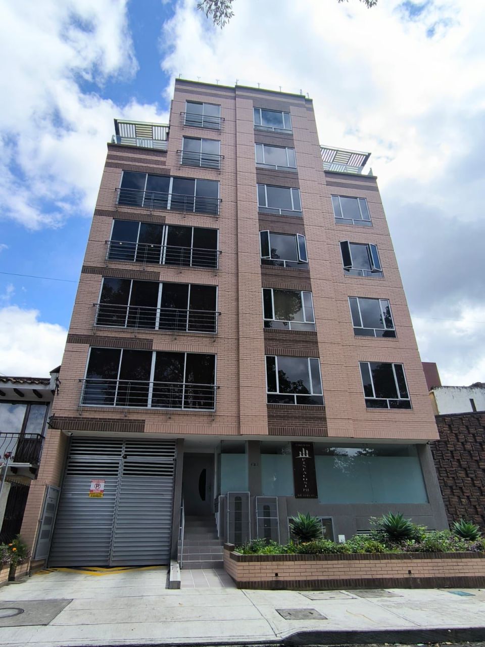 Apartamento en venta Cundinamarca Bogotá Quinta Paredes 61 m2 Habitaciones 2 Baños 2 Garajes 1 Precio $680000000