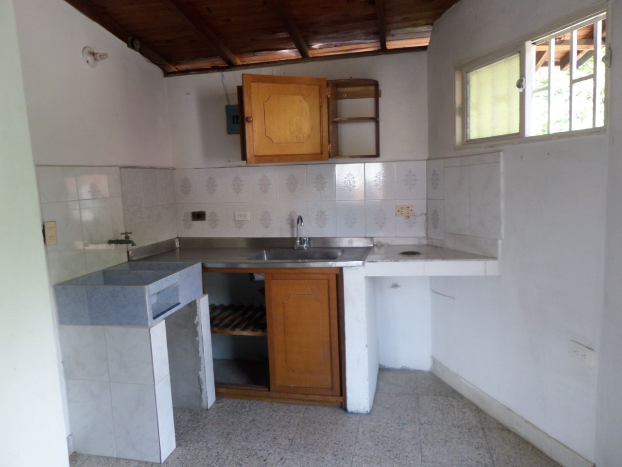 Apartaestudio en arriendo Antioquia Medellín Bosques De San Pablo 20 m2 Habitaciones 1 Baños 1 Garajes 0 Precio $1100000