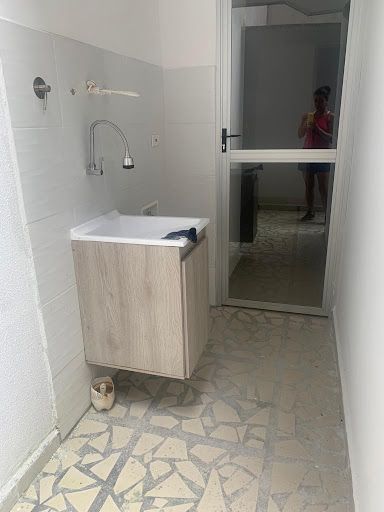 Apartamento en arriendo Antioquia Medellín El Nogal- Los Almendros 120 m2 Habitaciones 3 Baños 2 Garajes 1 Precio $4300000
