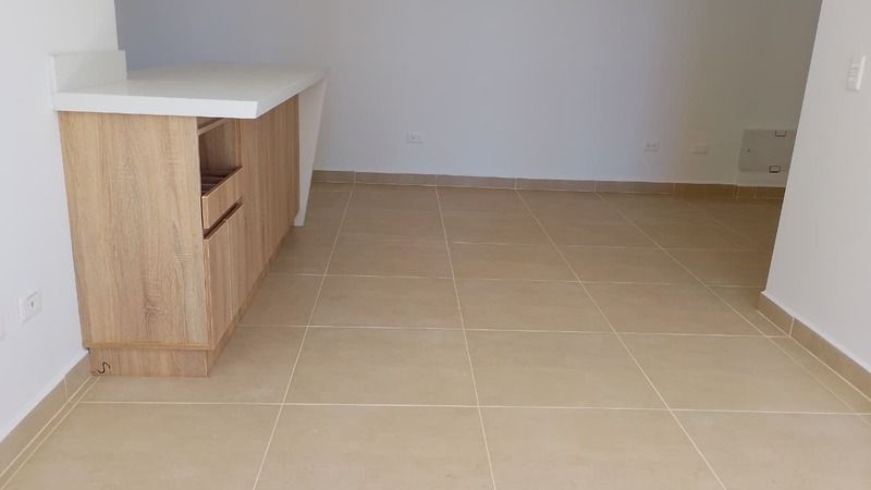 Apartamento en arriendo Antioquia Rionegro Cuatro Esquinas 85 m2 Habitaciones 3 Baños 2 Garajes 1 Precio $2300000