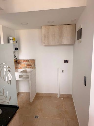 Apartamento en arriendo Antioquia Medellín El Rincon 55 m2 Habitaciones 2 Baños 2 Garajes 0 Precio $2300000