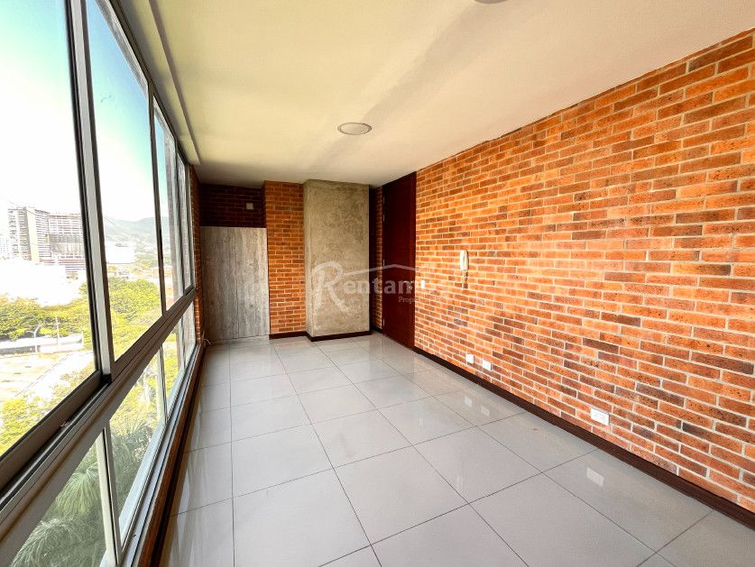 Oficina en arriendo Antioquia Medellín Colombia 22 m2 Habitaciones 0 Baños 1 Garajes 1 Precio $2050000