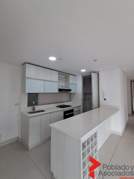 Apartamento en venta Antioquia Envigado La Inmaculada 121 m2 Habitaciones 3 Baños 3 Garajes 1 Precio $1150000000