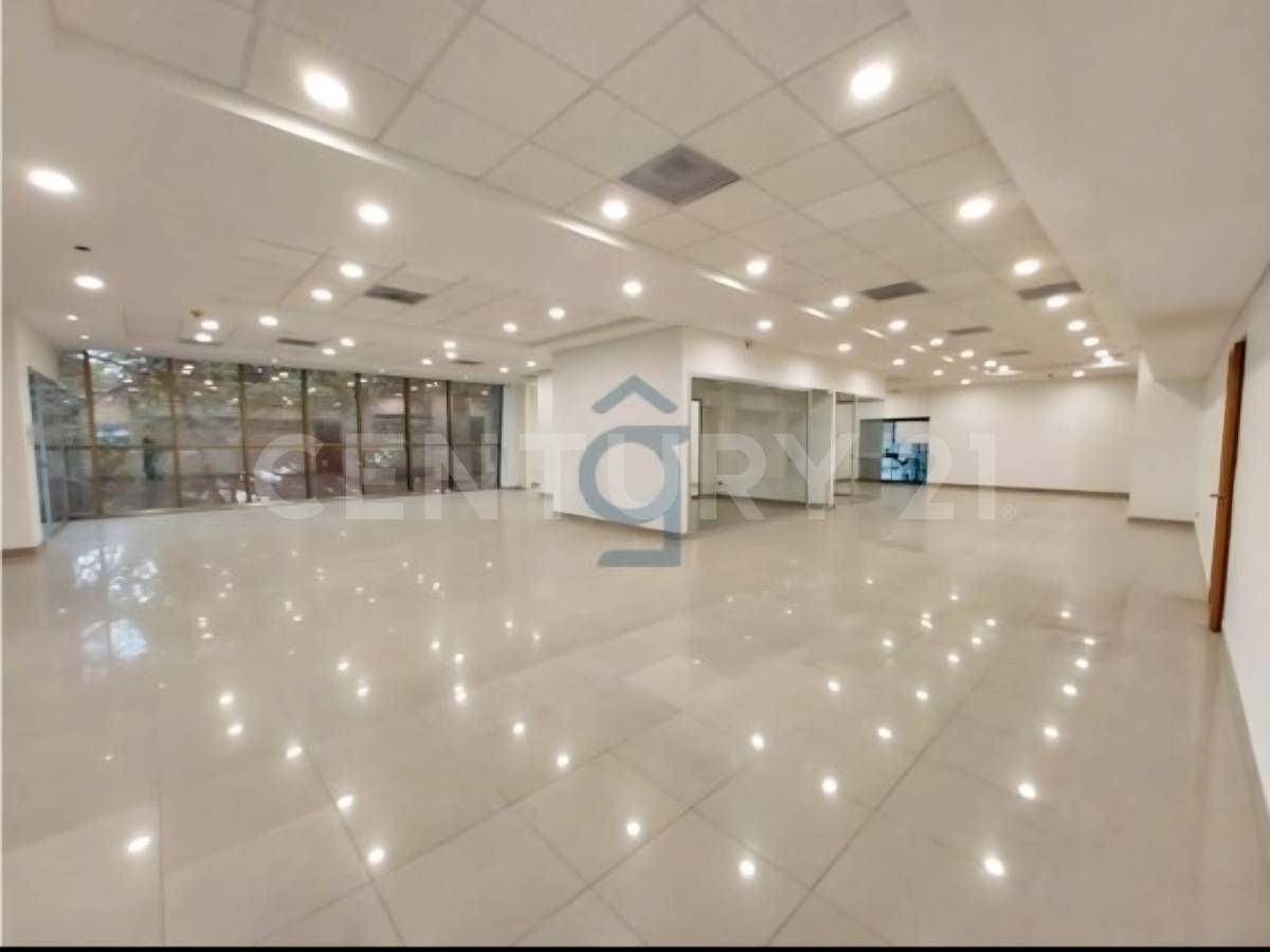 Oficina en arriendo Antioquia Medellín Patio Bonito 418 m2 Habitaciones 0 Baños 4 Garajes 11 Precio $38000000