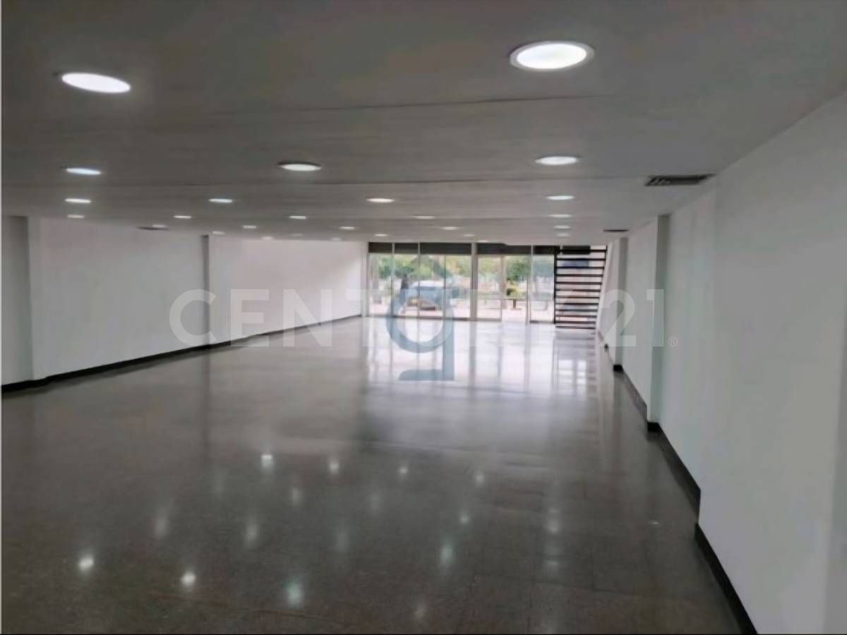 Local en arriendo Antioquia Medellín Shellmar 316 m2 Habitaciones 0 Baños 3 Garajes 0 Precio $25342130