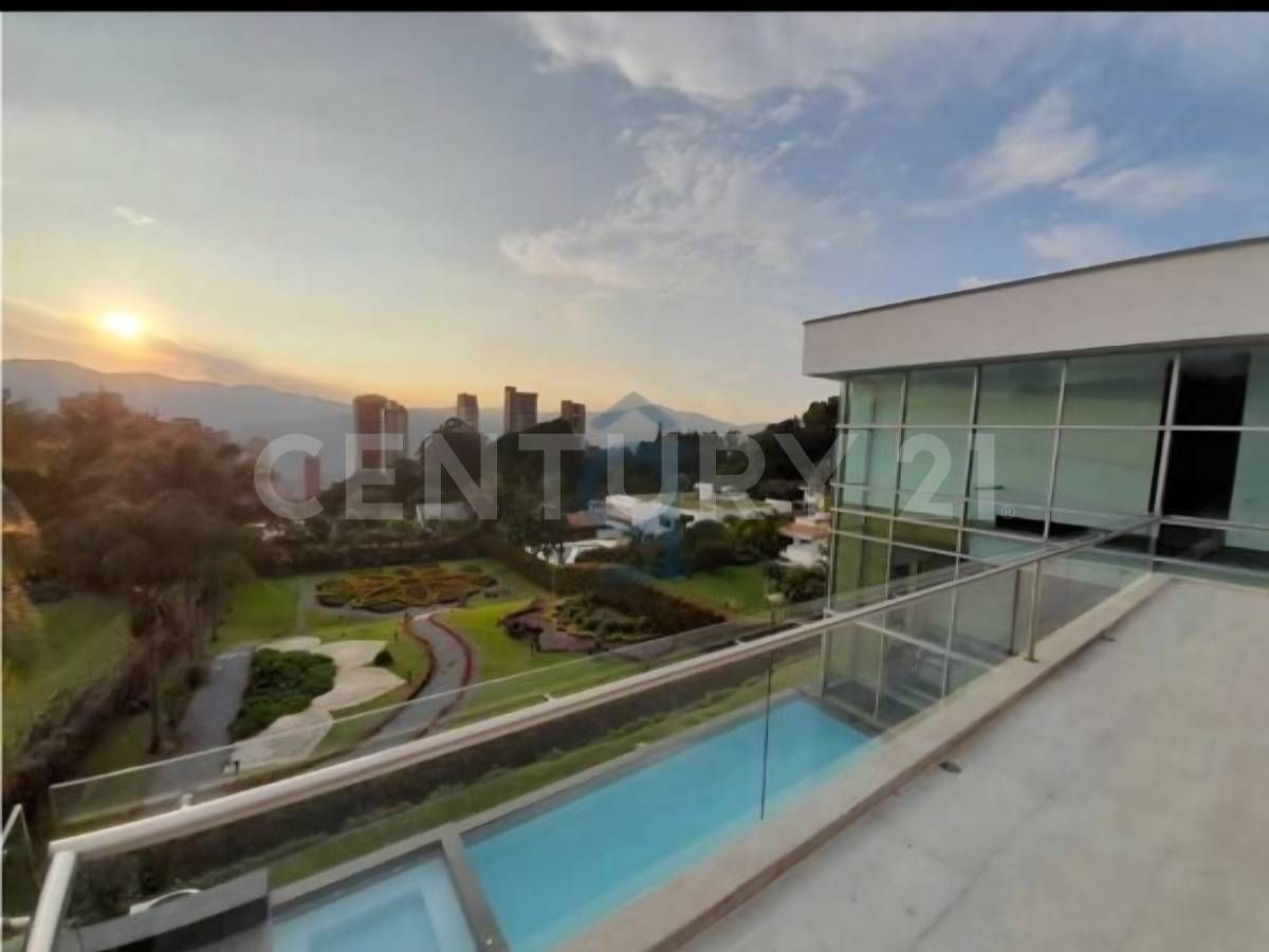 Casa en venta Antioquia Medellín Los Balsos No1 900 m2 Habitaciones 4 Baños 5 Garajes 7 Precio $8700000000