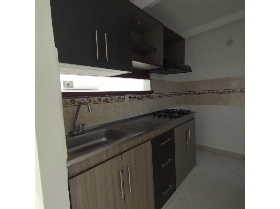 Apartamento en arriendo Antioquia Itagüí Unidad Residencial Colinas Del Sur 65 m2 Habitaciones 3 Baños 1 Garajes 0 Precio $1850000