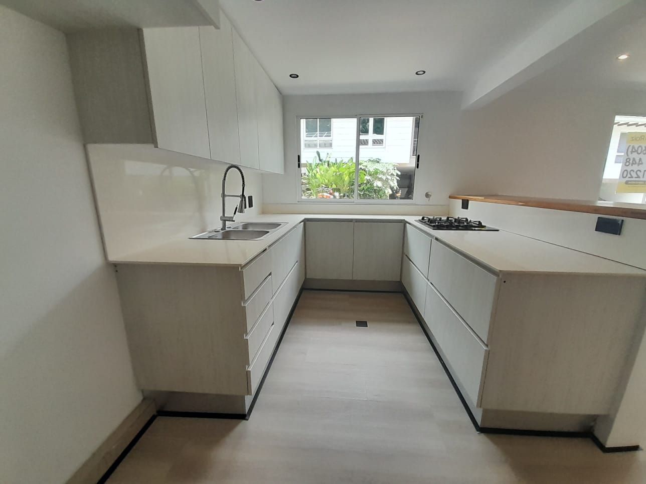 Casa en arriendo Antioquia Medellín Las Lomas No1 260 m2 Habitaciones 3 Baños 4 Garajes 1 Precio $13800000