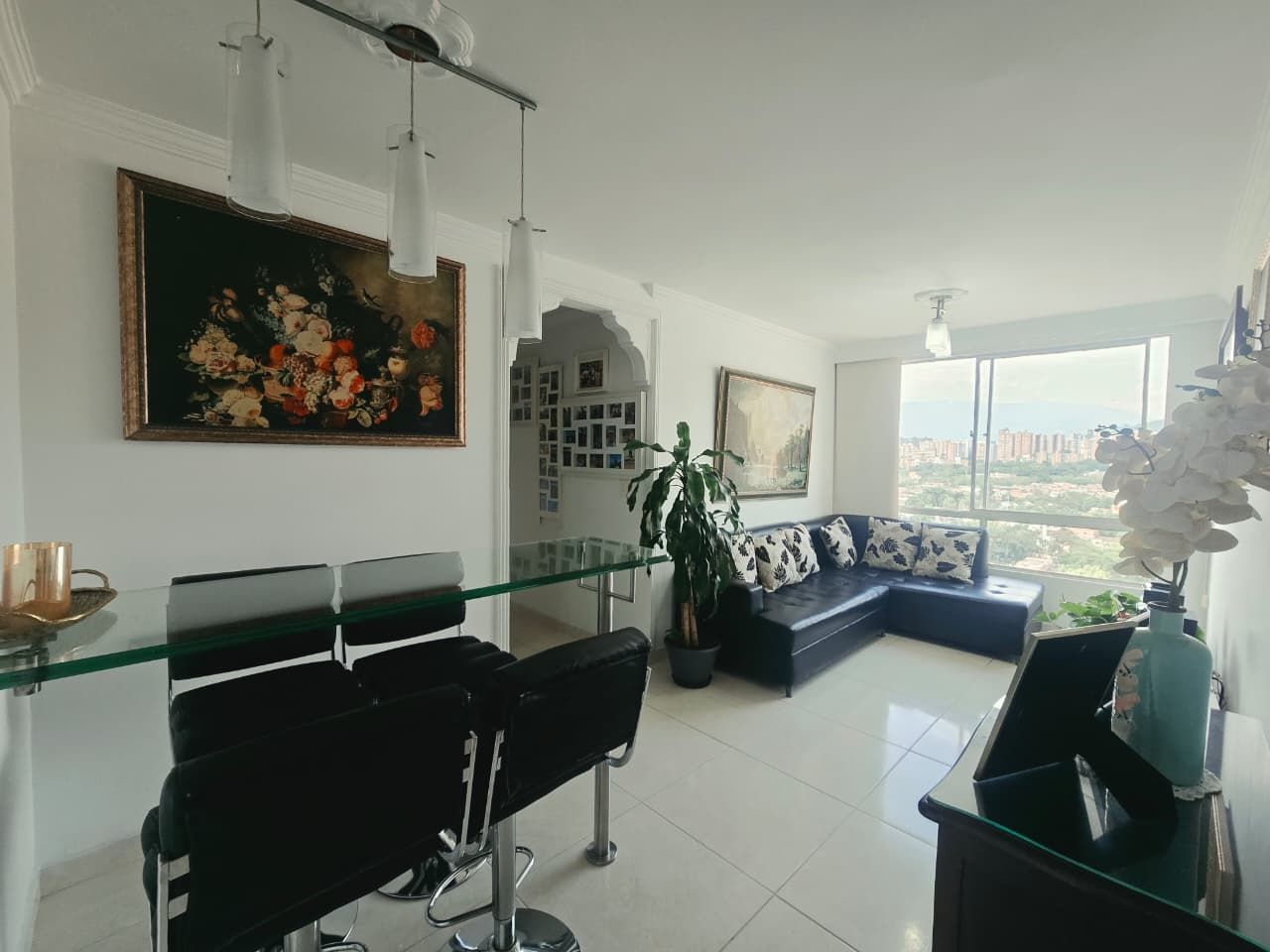 Apartamento en venta Antioquia Medellín Los Alpes 58 m2 Habitaciones 3 Baños 2 Garajes 1 Precio $490000000