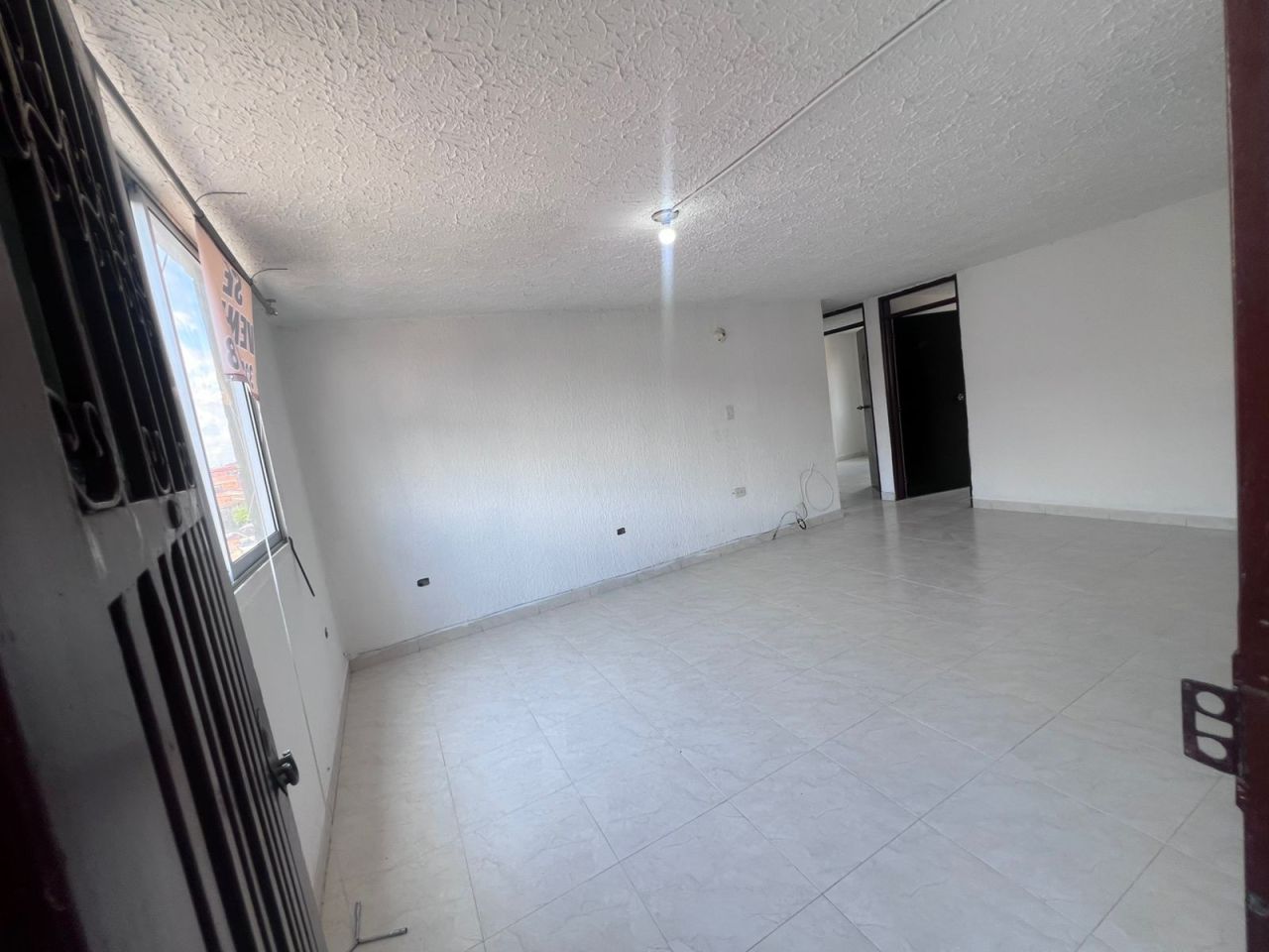Apartamento en venta Valle Del Cauca Cali Br Los Alcazares 56 m2 Habitaciones 3 Baños 1 Garajes 0 Precio $120000000