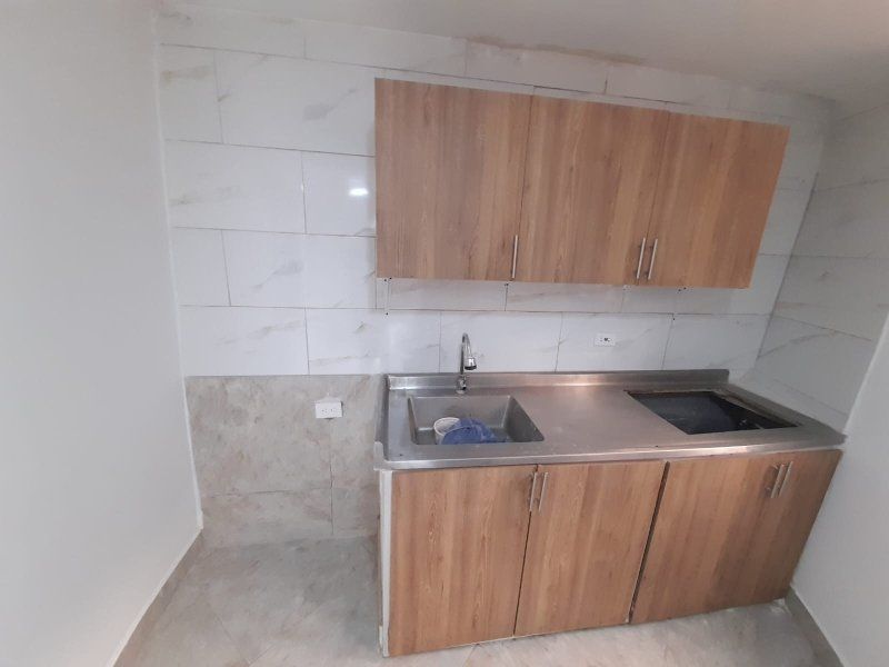 Apartaestudio en arriendo Antioquia Sabaneta Entre Amigos 30 m2 Habitaciones 1 Baños 1 Garajes 0 Precio $1400000