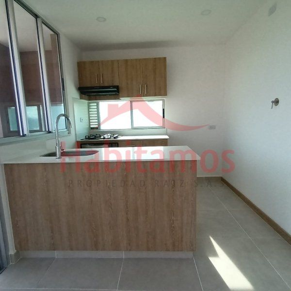 Apartamento en arriendo Antioquia Rionegro El Faro 77 m2 Habitaciones 3 Baños 2 Garajes 1 Precio $2700000