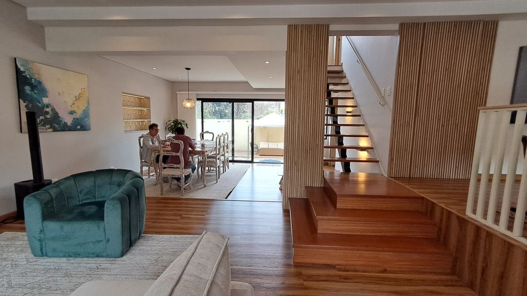 Casa en arriendo Cundinamarca Bogotá Usaquén 331 m2 Habitaciones 3 Baños 4 Garajes 2 Precio $12000000