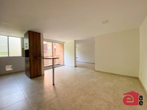 Apartamento en arriendo Antioquia Envigado La Paz 73 m2 Habitaciones 2 Baños 2 Garajes 1 Precio $2900000