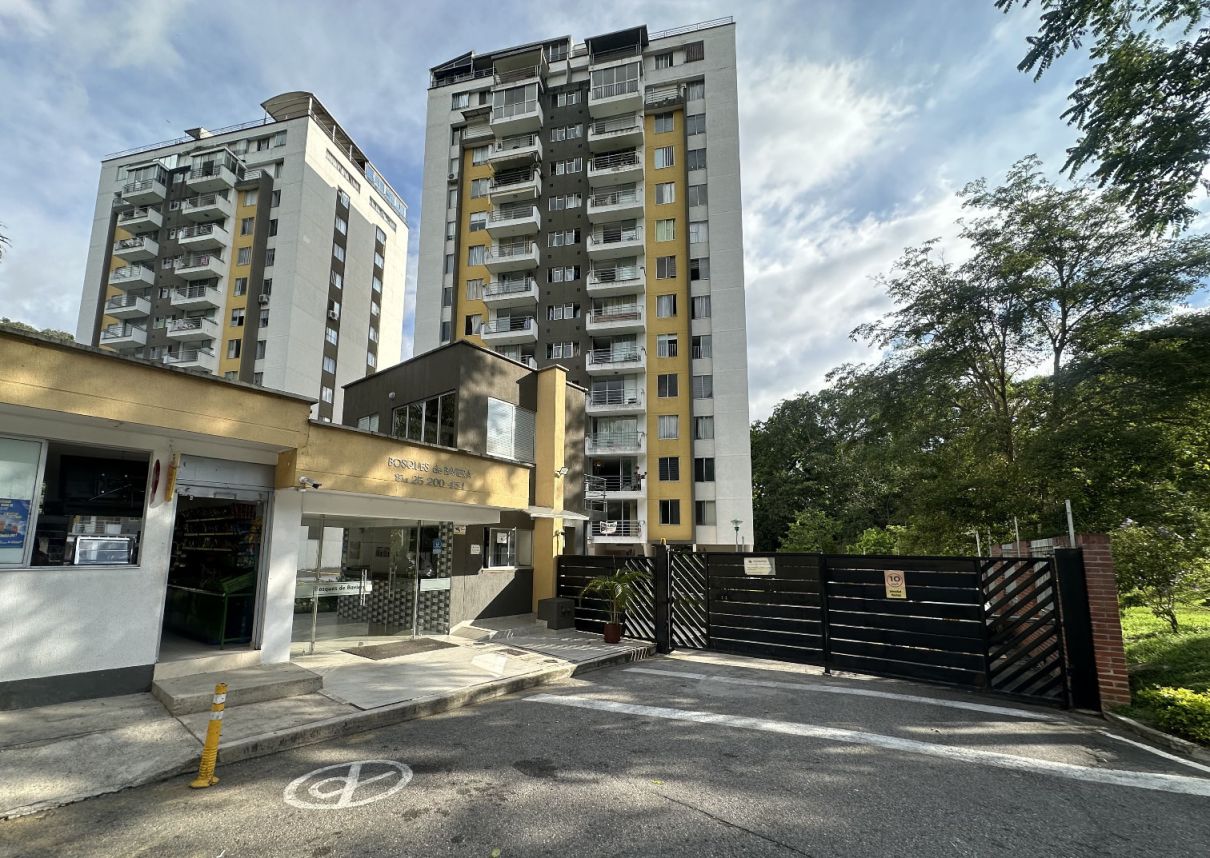 Apartamento en arriendo Santander Floridablanca Baviera 75 m2 Habitaciones 3 Baños 2 Garajes 1 Precio $1910000