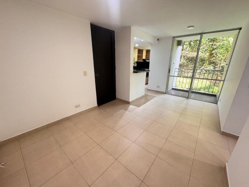 Apartamento en arriendo Antioquia Envigado La Mina 63 m2 Habitaciones 3 Baños 2 Garajes 0 Precio $2100000