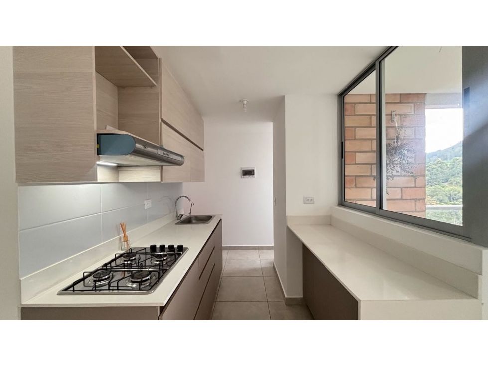 Apartamento en arriendo Antioquia Sabaneta Vereda La Doctora 80 m2 Habitaciones 3 Baños 2 Garajes 2 Precio $3500000