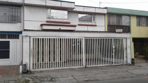 Casa en arriendo Cundinamarca Bogotá Santa Cecilia 286 m2 Habitaciones 5 Baños 5 Garajes 2 Precio $6000000