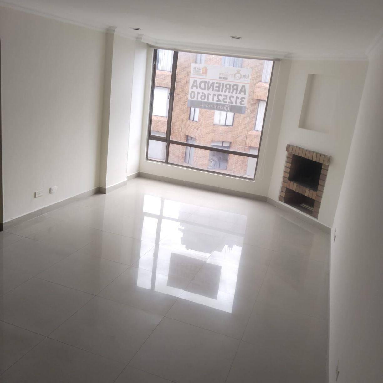 Apartamento en arriendo Cundinamarca Bogotá Bosque Calderón 70 m2 Habitaciones 3 Baños 2 Garajes 1 Precio $3394000
