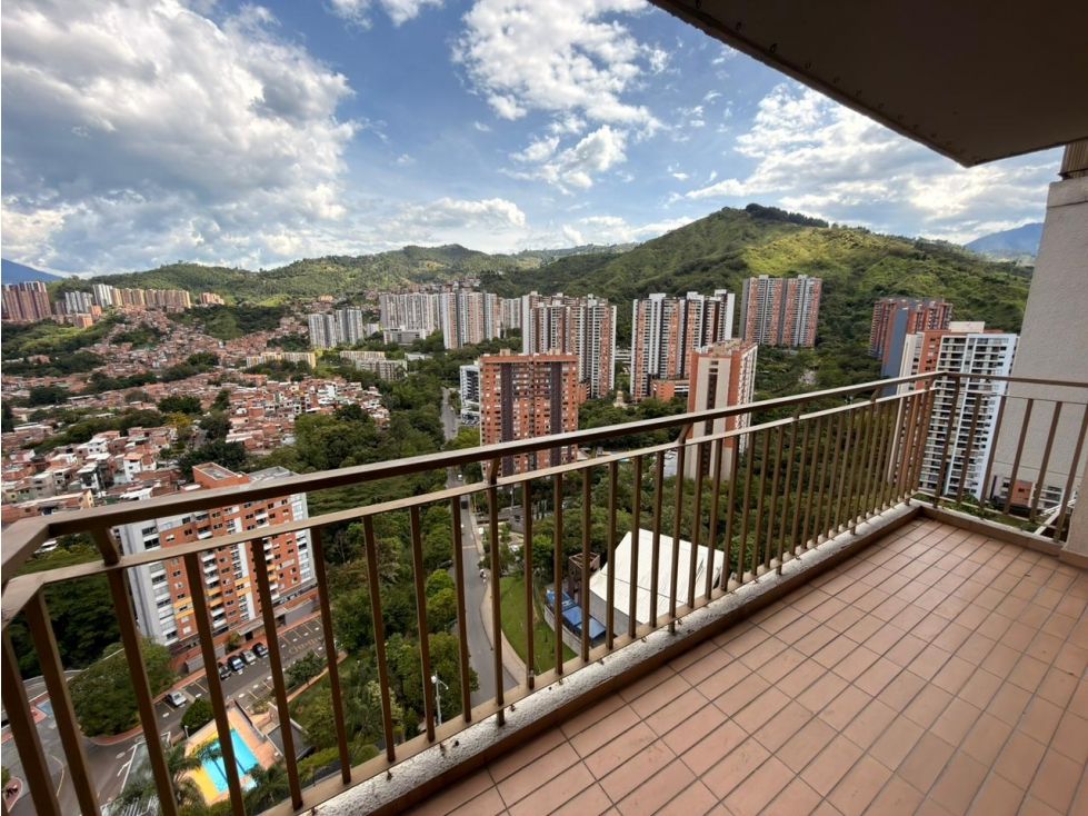 Apartamento en arriendo Antioquia Medellín Loma De Los Bernal 70 m2 Habitaciones 2 Baños 2 Garajes 1 Precio $2900000