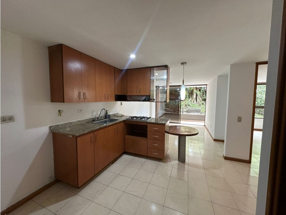 Apartamento en arriendo Antioquia Medellín Cerro Nutibara 65 m2 Habitaciones 2 Baños 2 Garajes 1 Precio $3600000