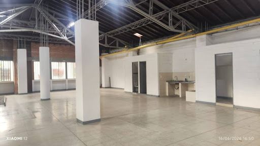 Bodega en arriendo Antioquia Medellín El Chagualo 200 m2 Habitaciones 0 Baños 2 Garajes 0 Precio $6000000