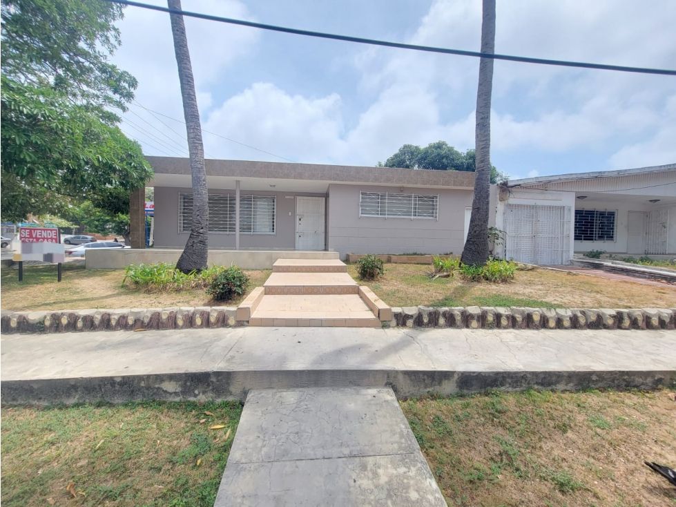 Casa en arriendo Atlántico Barranquilla Ciudad Jardin 220 m2 Habitaciones 4 Baños 2 Garajes 2 Precio $10000000