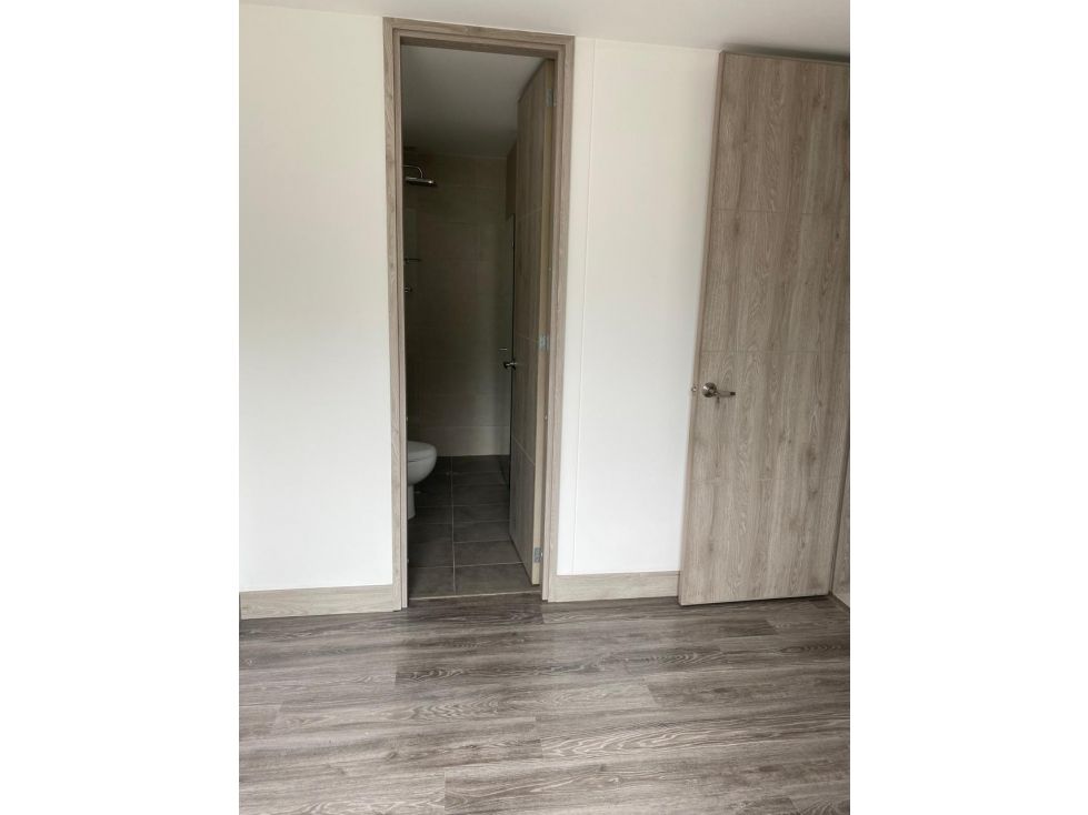 Apartamento en arriendo Antioquia Envigado Loma Del Atravesado 110 m2 Habitaciones 3 Baños 3 Garajes 2 Precio $5100000