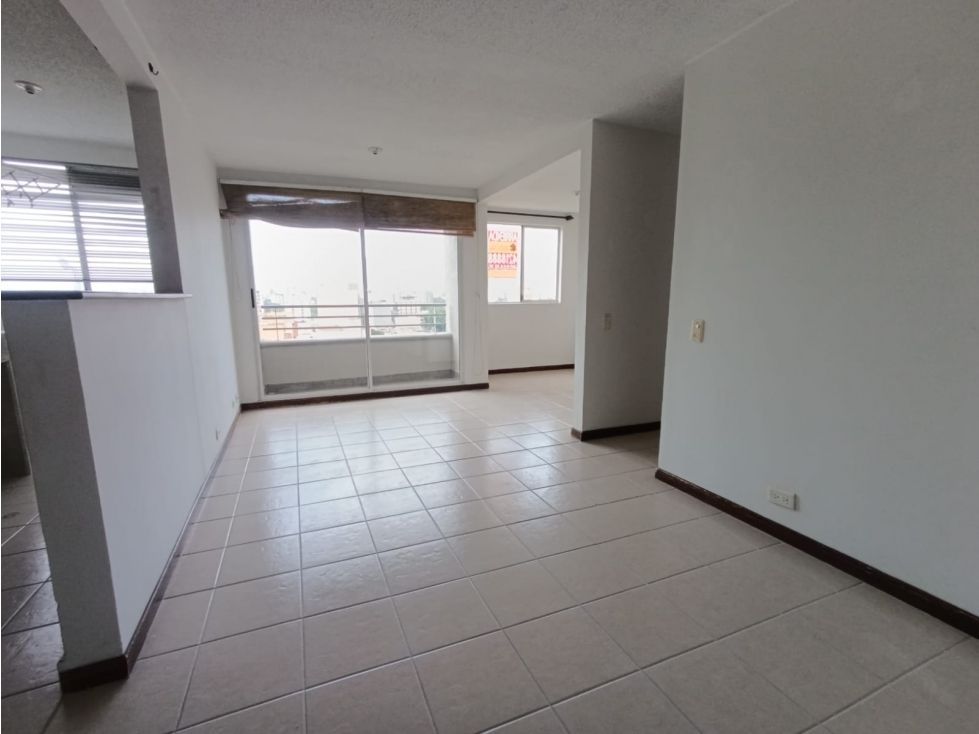 Apartamento en arriendo Antioquia Medellín Cuarta Brigada 50 m2 Habitaciones 2 Baños 2 Garajes 1 Precio $3000000