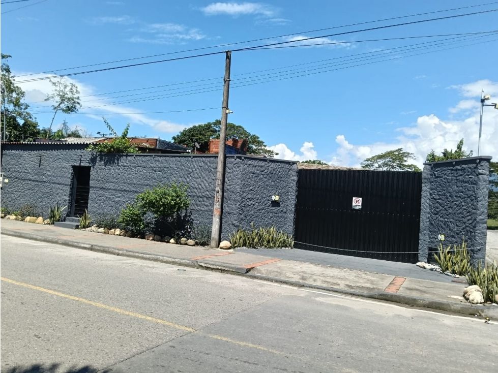 Lote en venta Meta Acacías La Alborada 300 m2 Habitaciones 0 Baños 5 Garajes 4 Precio $1400000000