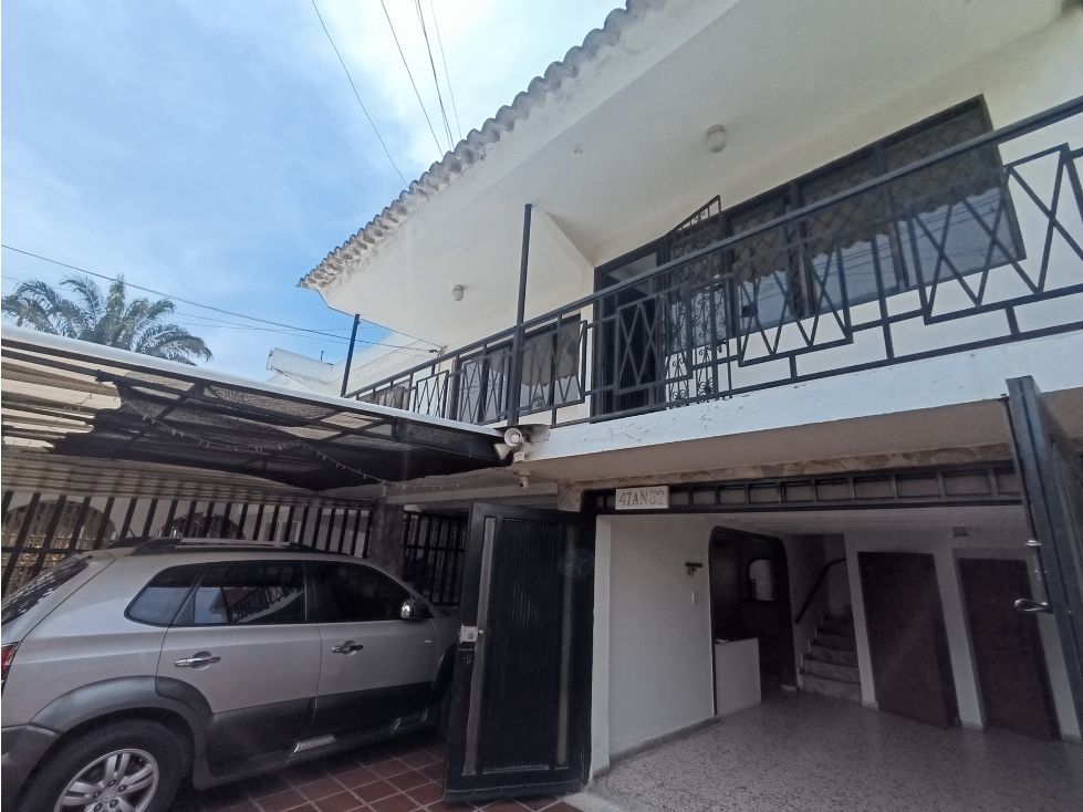 Casa en venta Valle Del Cauca Cali Urbanización La Merced 270 m2 Habitaciones 5 Baños 4 Garajes 2 Precio $680000000
