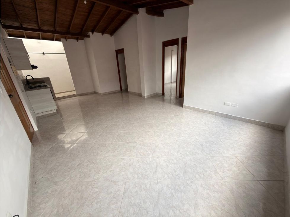 Apartamento en arriendo Antioquia Medellín Cristobal 80 m2 Habitaciones 3 Baños 2 Garajes 0 Precio $2100000