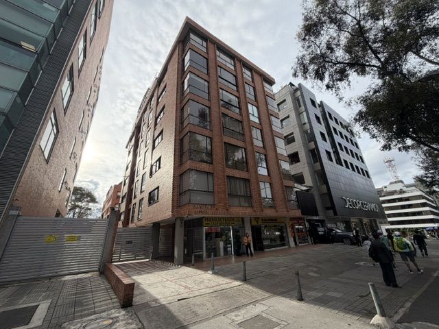 Local en arriendo Cundinamarca Bogotá Asd 75 m2 Habitaciones 0 Baños 2 Garajes 0 Precio $4500000