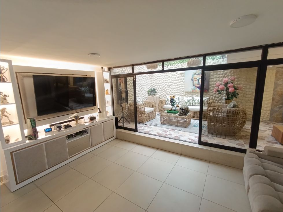 Casa en venta Valle Del Cauca Cali Cali 310 m2 Habitaciones 4 Baños 4 Garajes 2 Precio $680000000