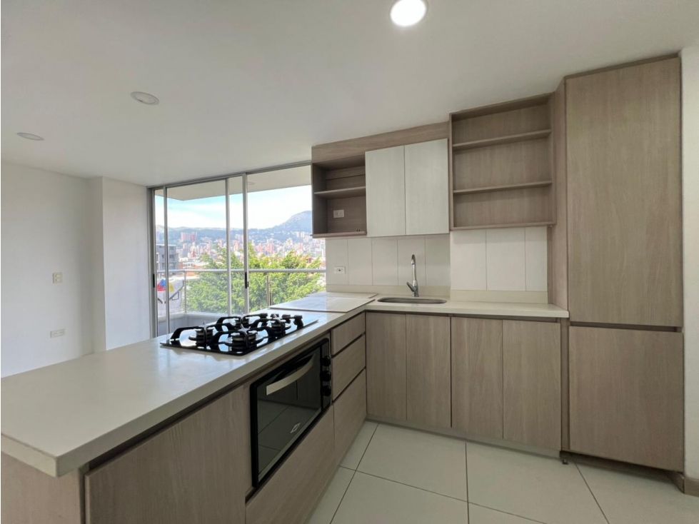 Apartamento en arriendo Antioquia Medellín Cristo Rey 100 m2 Habitaciones 3 Baños 2 Garajes 0 Precio $2600000