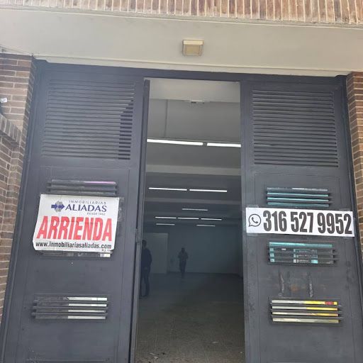 Local en arriendo Cundinamarca Bogotá El Tejar 130 m2 Habitaciones 0 Baños 2 Garajes 0 Precio $4500000