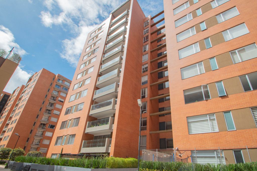 Apartamento en arriendo Cundinamarca Bogotá Cantalejo 144 m2 Habitaciones 3 Baños 3 Garajes 2 Precio $6750000