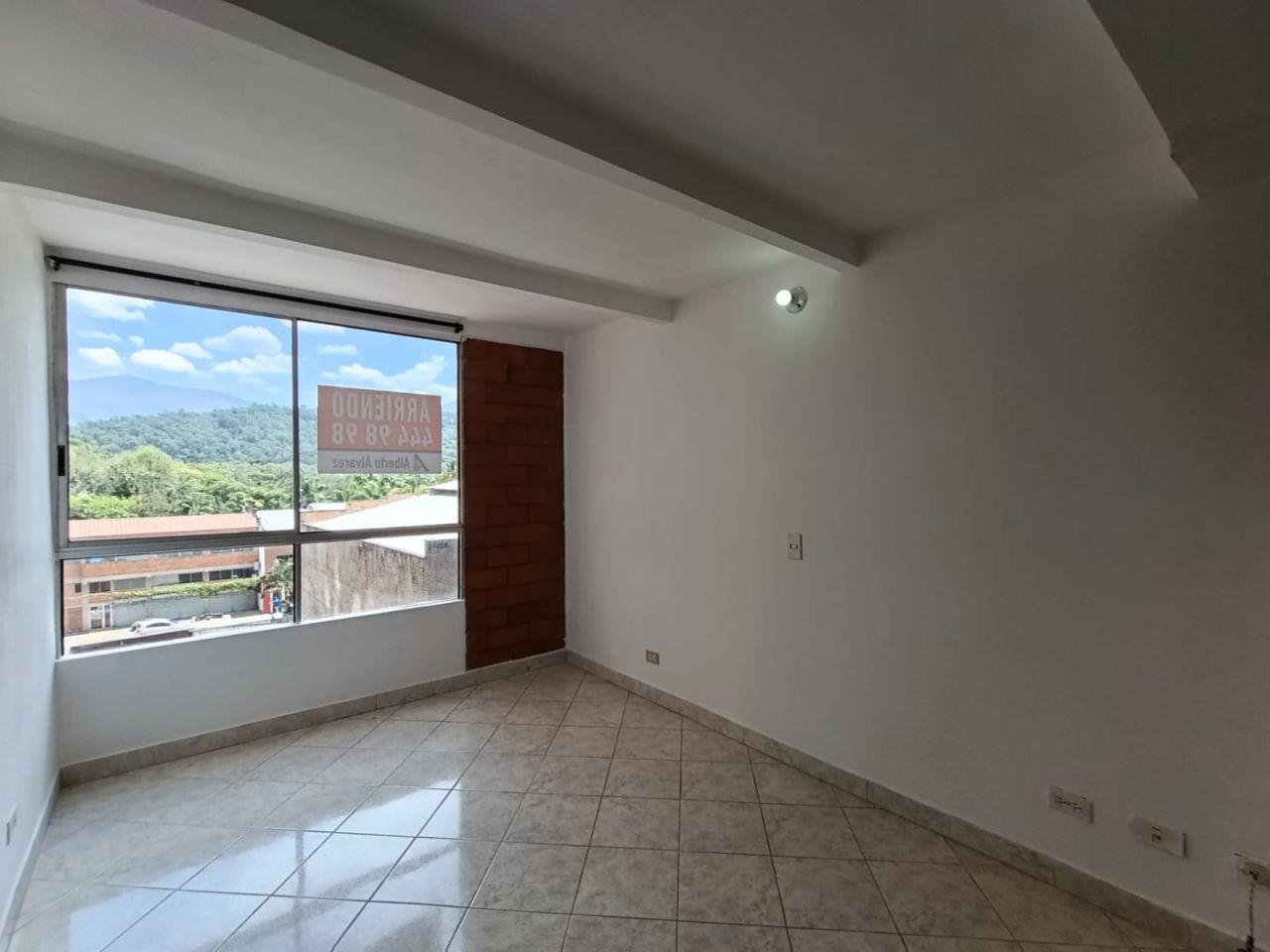 Apartamento en arriendo Antioquia Medellín El Chagualo 50 m2 Habitaciones 2 Baños 1 Garajes 0 Precio $1800000