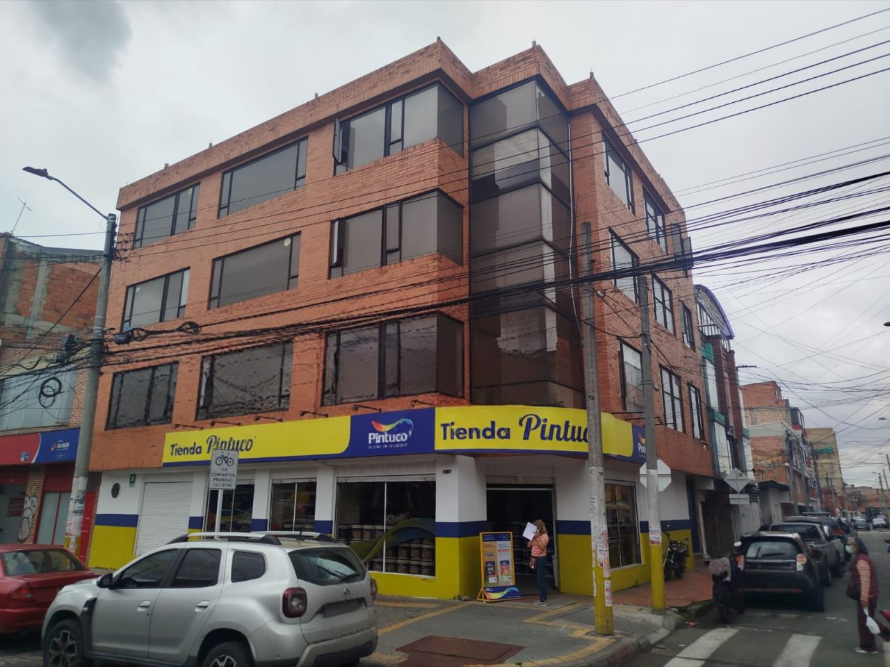 Local en arriendo Cundinamarca Bogotá Prado Veraniego 220 m2 Habitaciones 0 Baños 5 Garajes 0 Precio $4500000