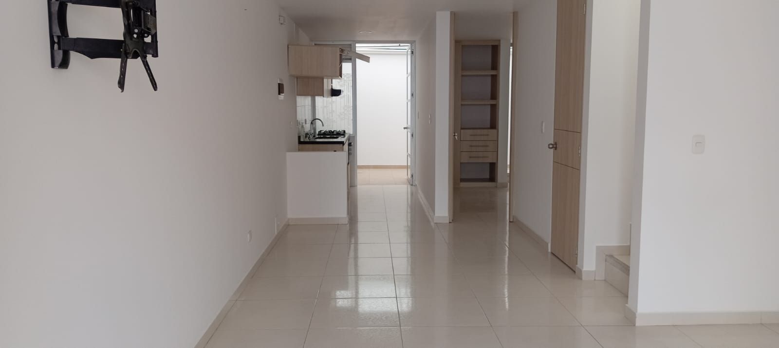 Casa en arriendo Cundinamarca Fusagasugá Sector Piedra Grande 101 m2 Habitaciones 4 Baños 4 Garajes 1 Precio $2200000